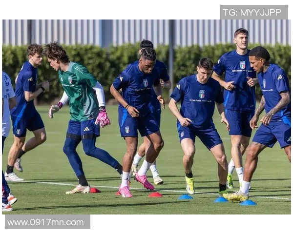 意大利足球明星的搞笑瞬间盘点让你捧腹大笑的绿茵传奇